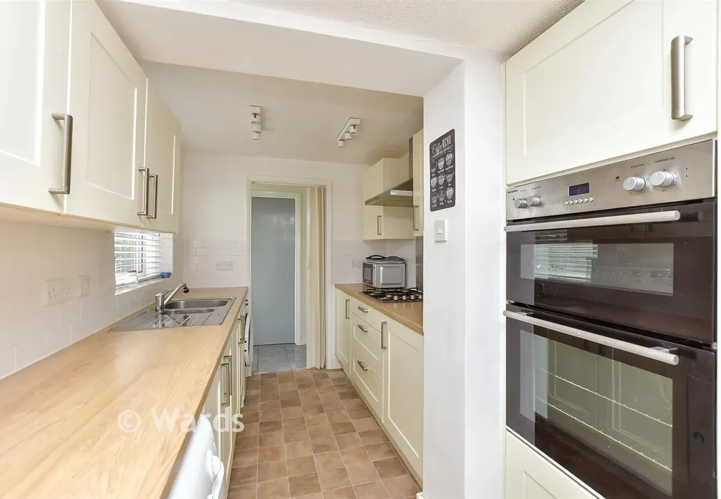 Kitchen/ Breakfast Room - Berridge Road, Sheerness, Kent - Wards of Kent