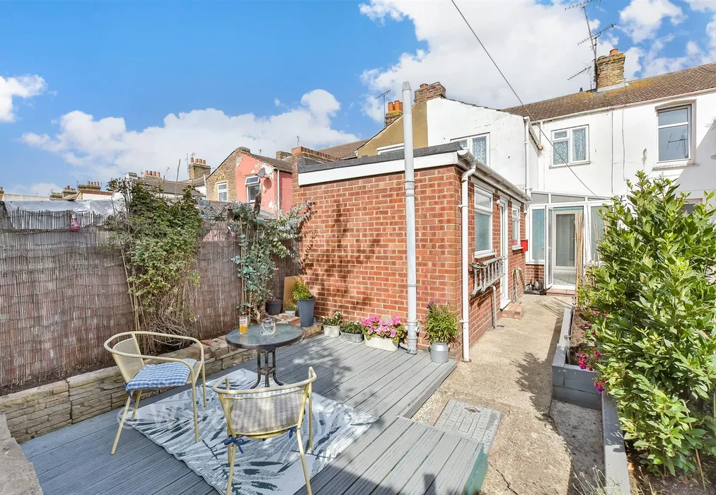 Rear Garden - Berridge Road, Sheerness, Kent - Wards of Kent
