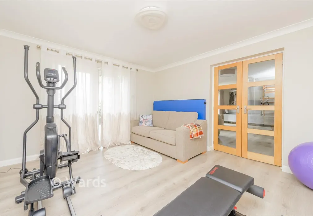 Snug - St. David's Road, Swanley, Kent - Wards of Kent