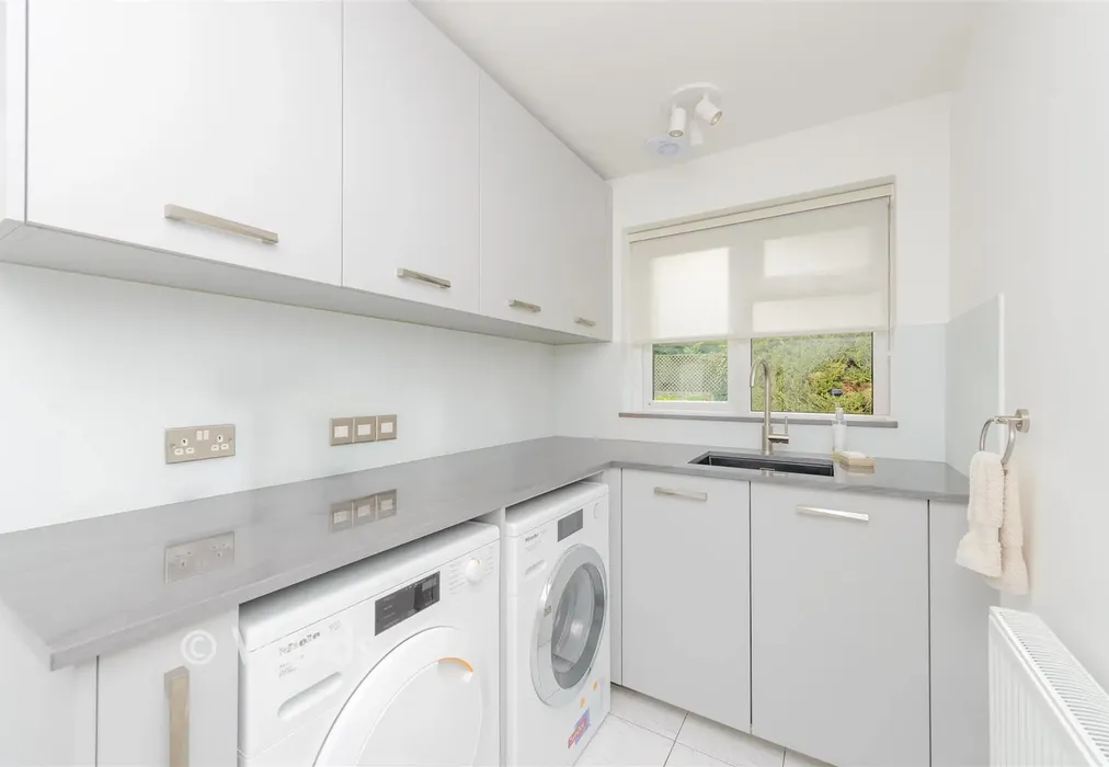 Utility Room - St. David's Road, Swanley, Kent - Wards of Kent
