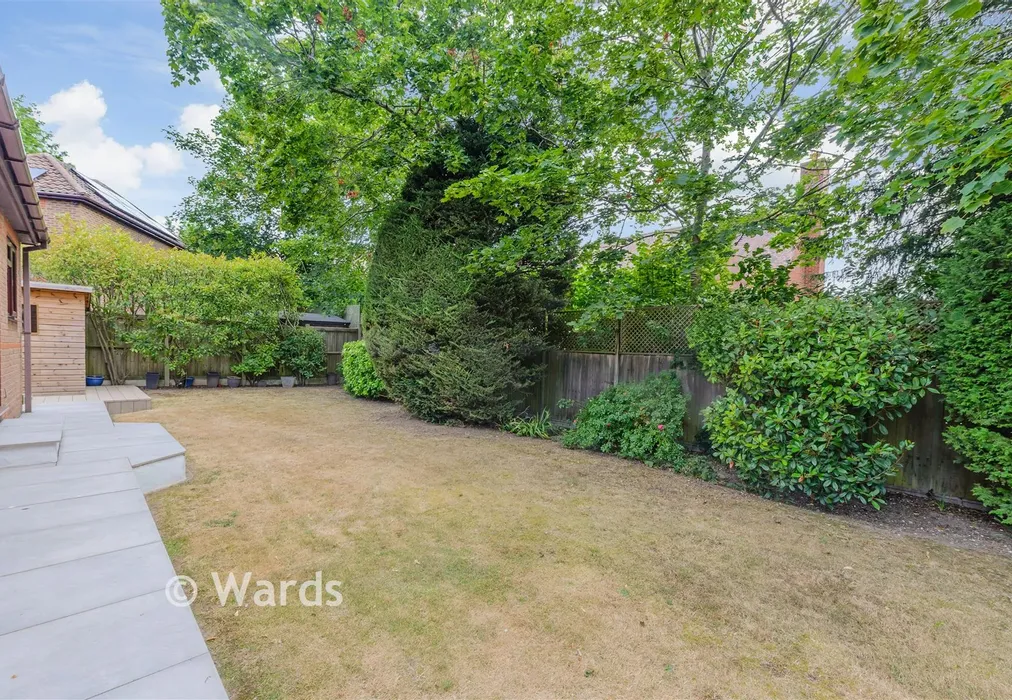 Side Garden - St. David's Road, Swanley, Kent - Wards of Kent