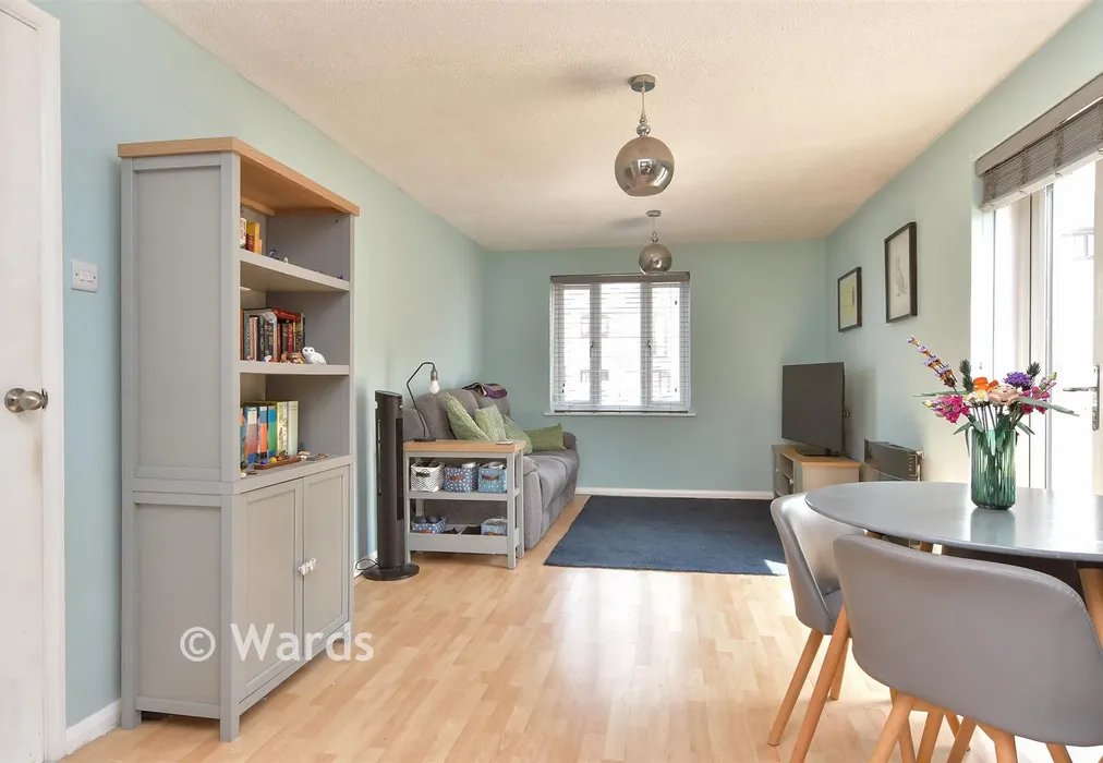 Kitchen/Lounge/ Dining Area - Woodfall Drive, Dartford, Kent - Wards of Kent