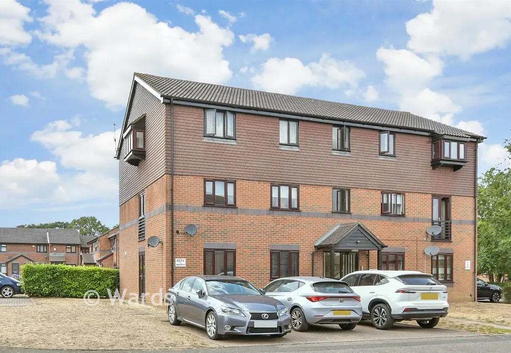 External (WEB) - Woodfall Drive, Dartford, Kent - Wards of Kent