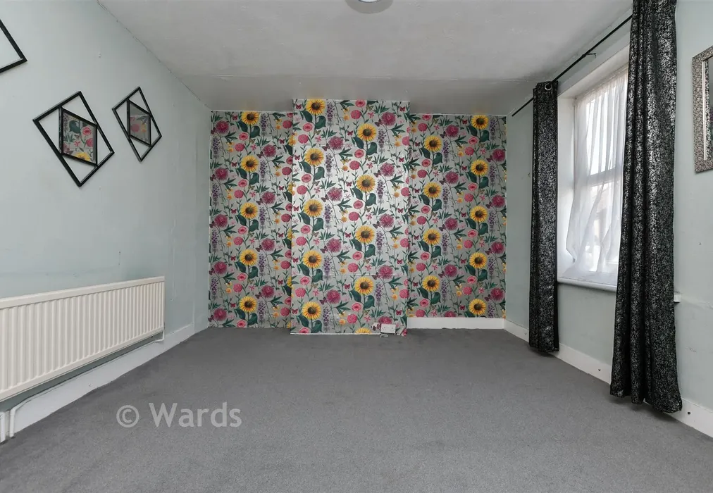 Bedroom 1 - Belmont Road, Westgate-On-Sea, Kent - Wards of Kent