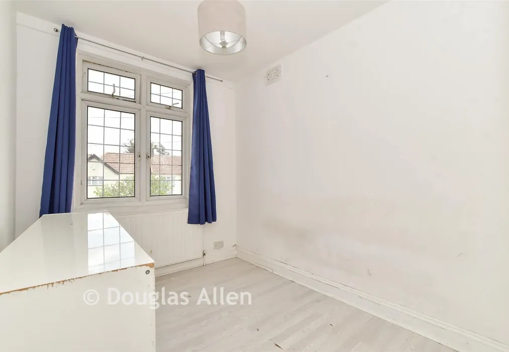 Bedroom 2 - Upper Rainham Road, Hornchurch, Essex - Wards of Kent