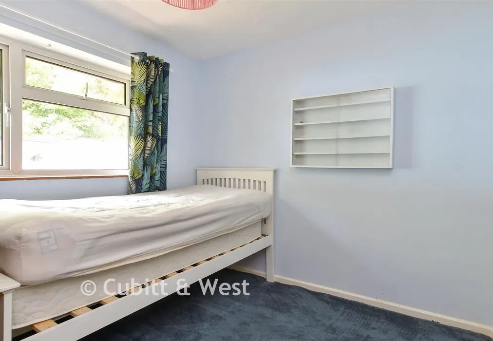 Bedroom 2 - Blois Road, Lewes, East Sussex - Wards of Kent