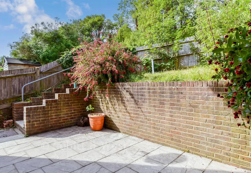 Patio / Decking - Blois Road, Lewes, East Sussex - Wards of Kent
