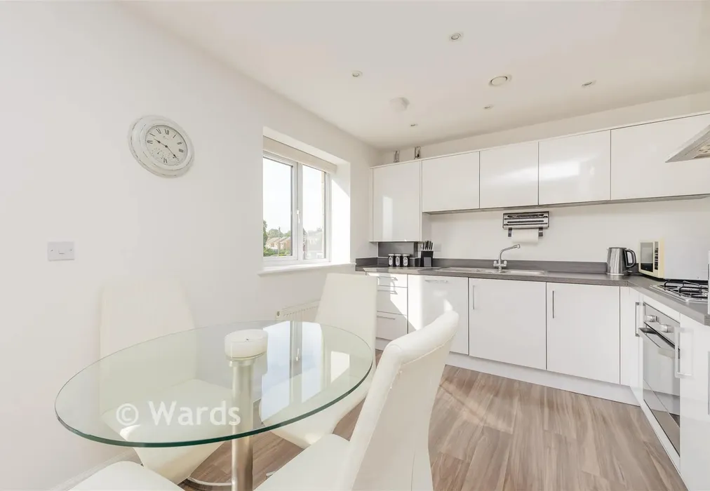 Kitchen - Allium Rise, Dartford, Kent - Wards of Kent