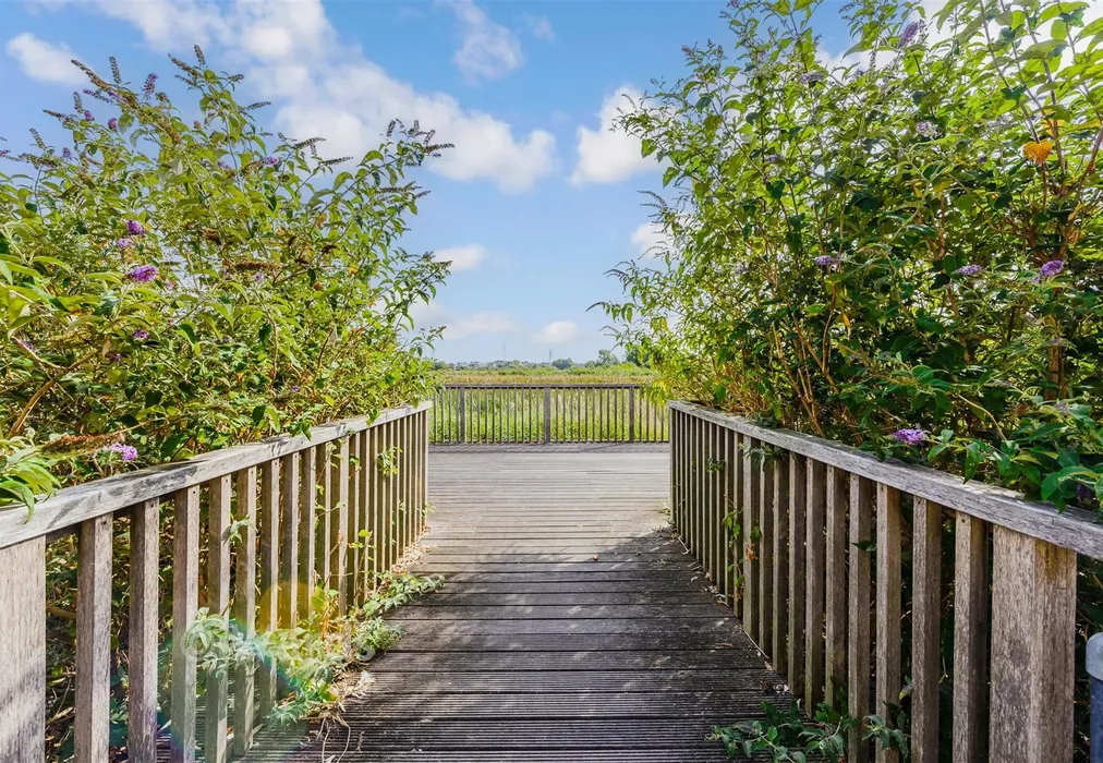 Surrounding Area - Allium Rise, Dartford, Kent - Wards of Kent
