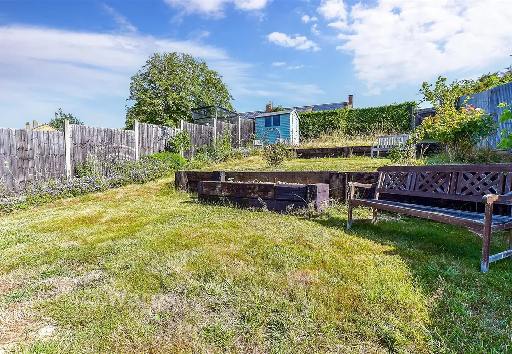 Rear Garden - Bankfield Way, Goudhurst, Tonbridge, Kent - Wards of Kent