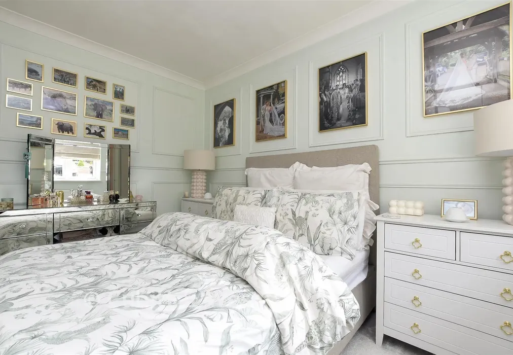 Bedroom 1 - Maurice Avenue, Caterham, Surrey - Wards of Kent