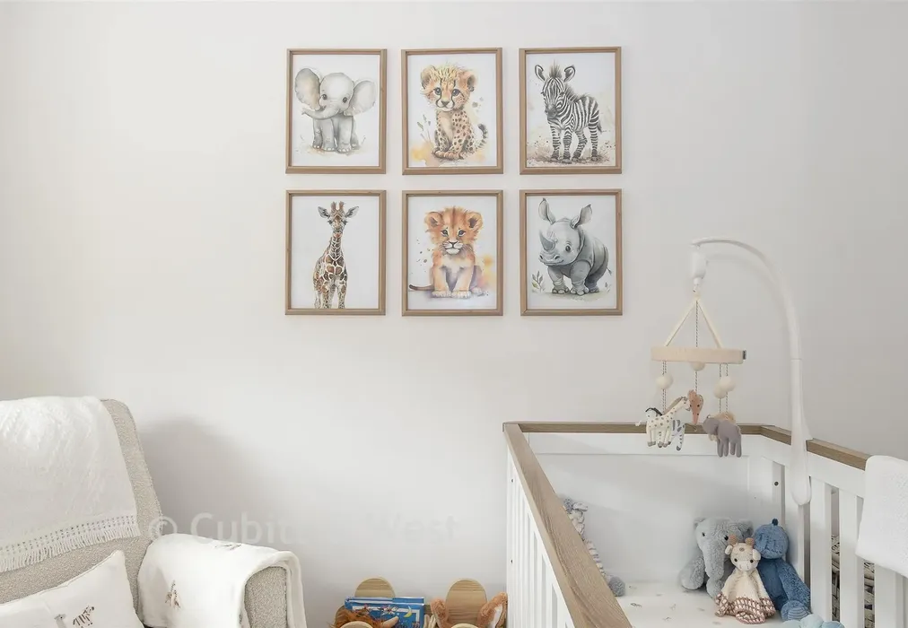 Internal Lifestyle Photograph - Maurice Avenue, Caterham, Surrey - Wards of Kent