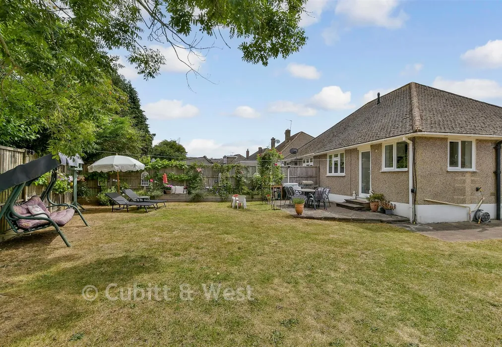 Rear Garden - Maurice Avenue, Caterham, Surrey - Wards of Kent