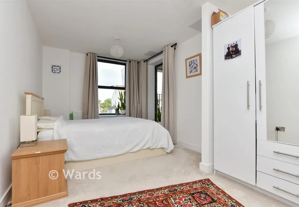 Bedroom 1 - Northdown Road, Margate, Kent - Wards of Kent