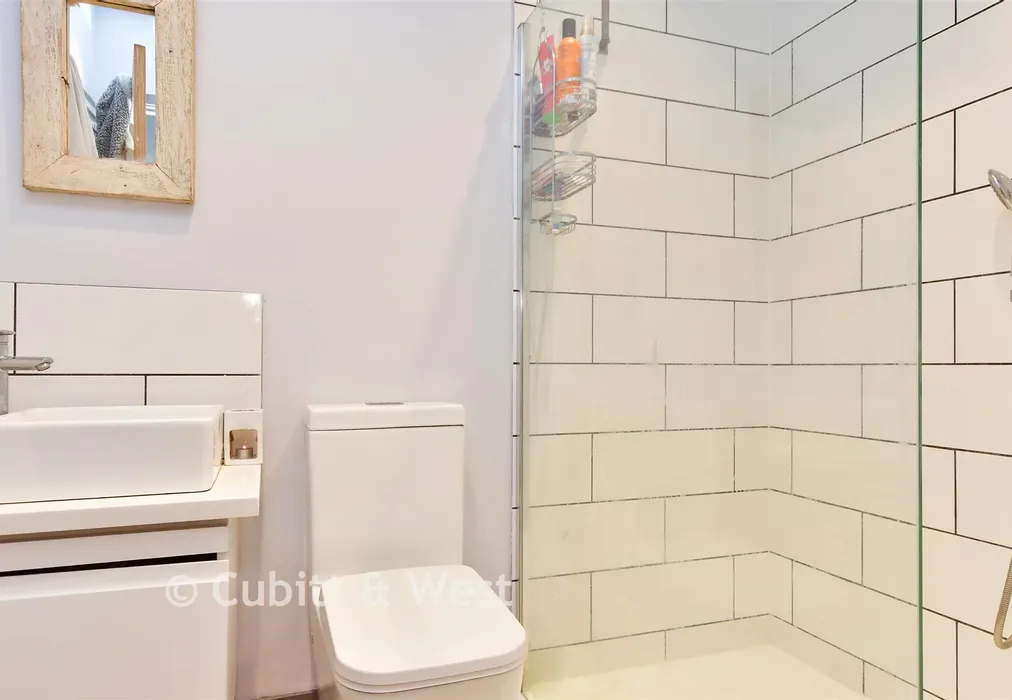 Shower Room - Avis Road, Newhaven, East Sussex - Wards of Kent