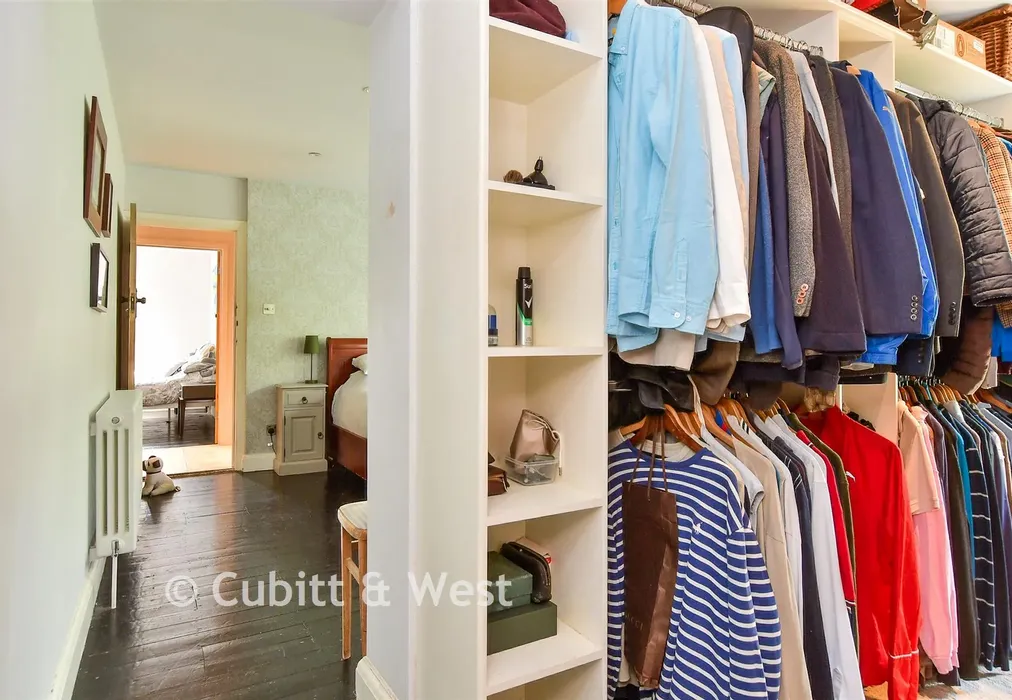 Dressing Room - Avis Road, Newhaven, East Sussex - Wards of Kent