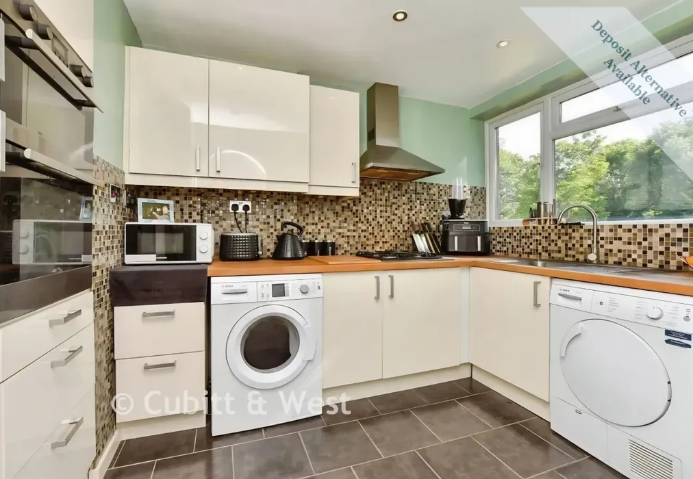 Kitchen - Albion Road Sutton SM2 - Wards of Kent