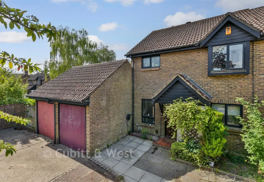 External (Web) - Saxley, Horley, Surrey - Wards of Kent