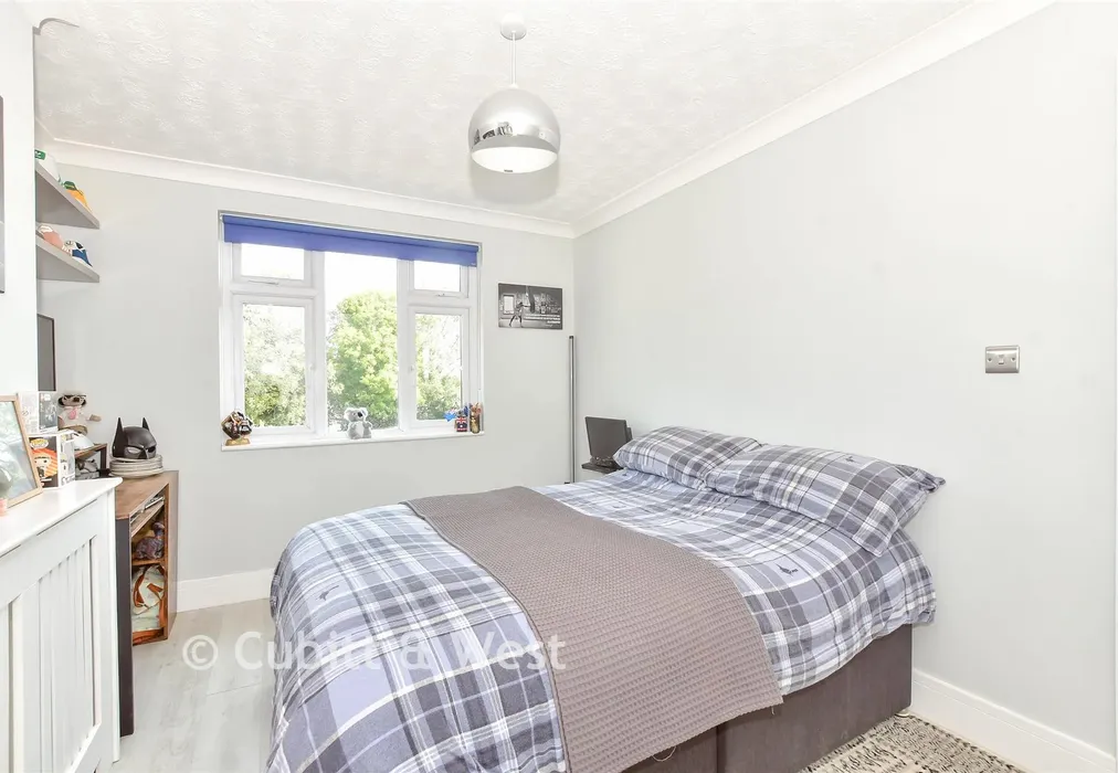Bedroom 2 - Frances Road, Purbrook, Hampshire - Wards of Kent