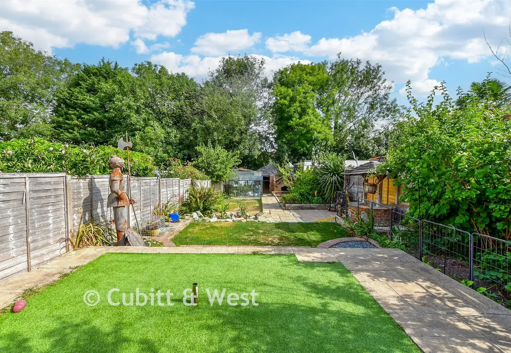 Rear Garden - Frances Road, Purbrook, Hampshire - Wards of Kent