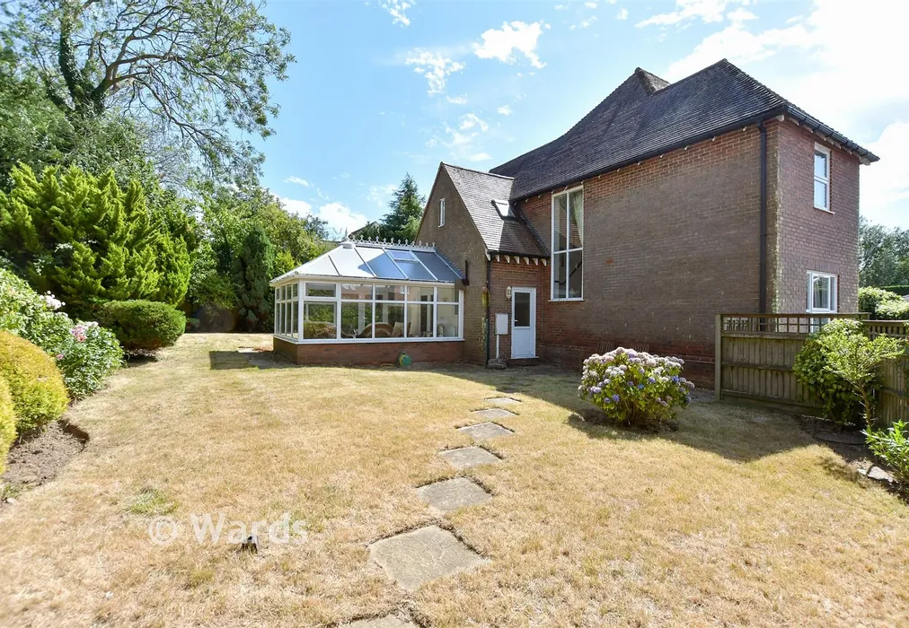 Rear Garden - Canterbury Road, Etchinghill, Kent - Wards of Kent