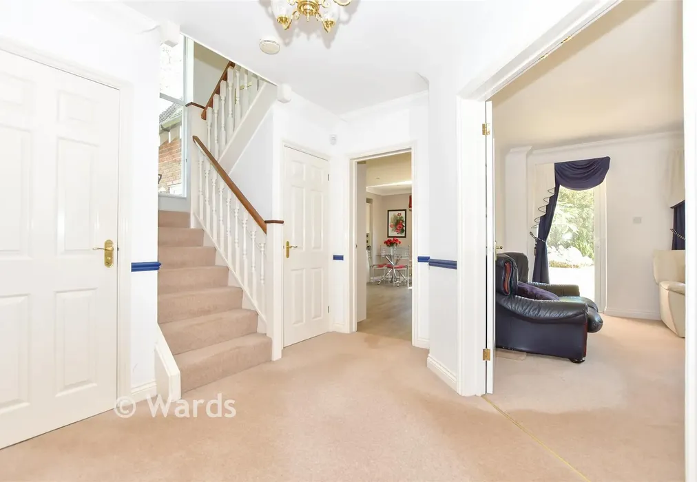 Hallway - Canterbury Road, Etchinghill, Kent - Wards of Kent
