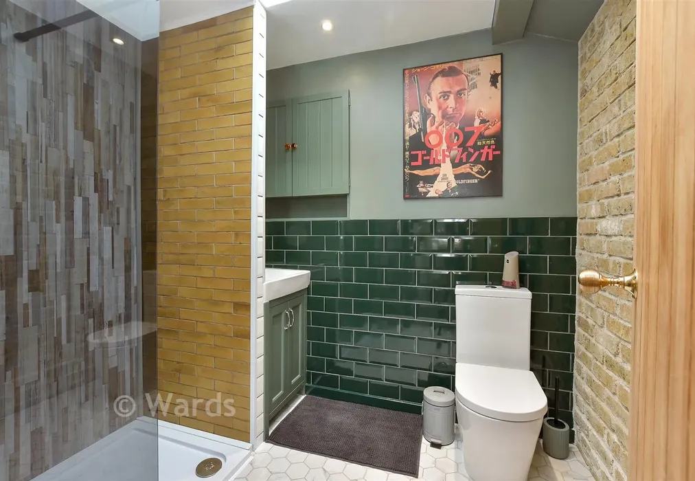 Shower Room - Parish Road, Minster-On-Sea, Kent - Wards of Kent