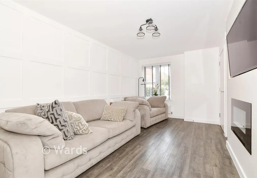 Lounge - Caldecott Road, Maidstone, Kent - Wards of Kent