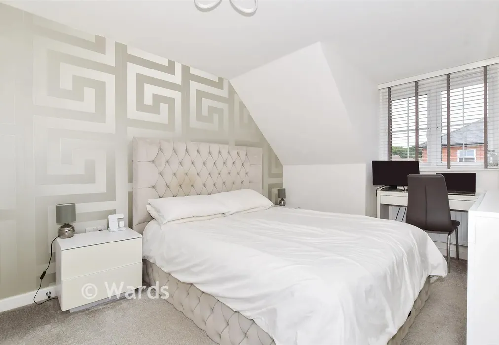 Bedroom 1 - Caldecott Road, Maidstone, Kent - Wards of Kent