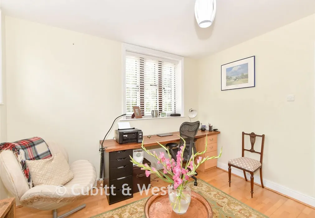 Bedroom 4, - Mill Lane, North Chailey, Lewes, East Sussex - Wards of Kent