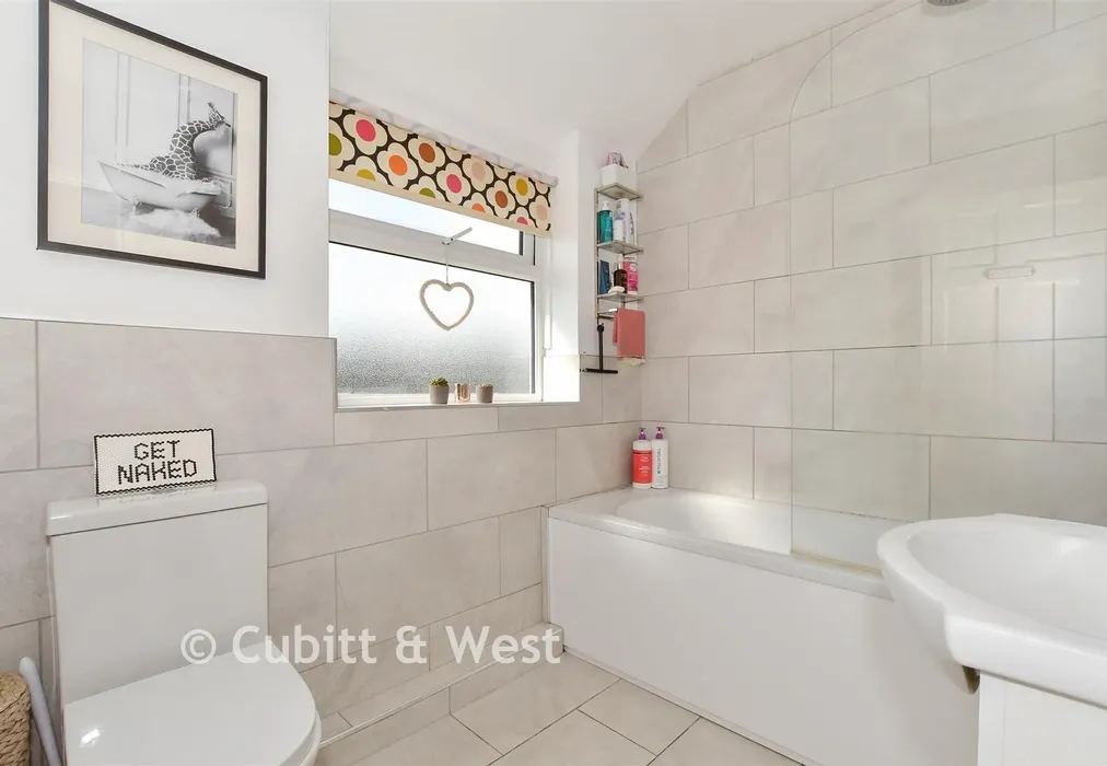 Bathroom - Hampers Green, Petworth, West Sussex - Wards of Kent