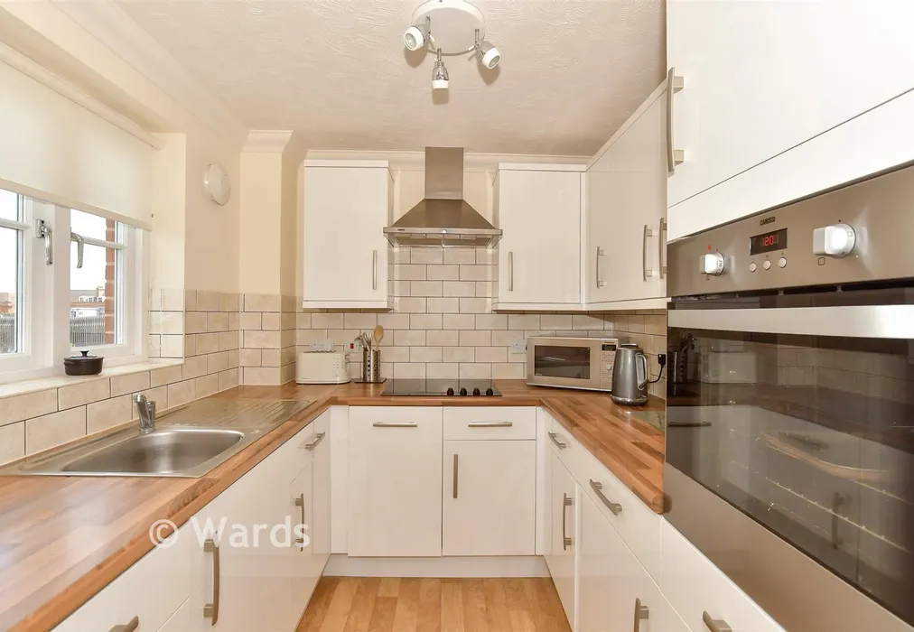 Kitchen - Roper Road, Canterbury, Kent - Wards of Kent