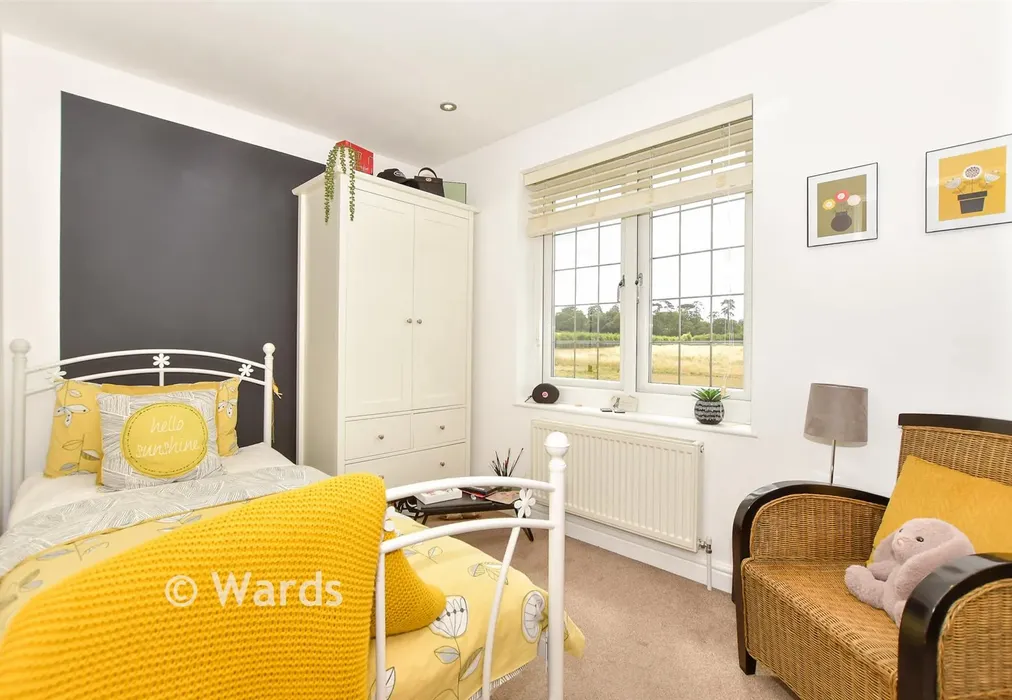 Bedroom 3 - The Green, Eythorne, Dover, Kent - Wards of Kent