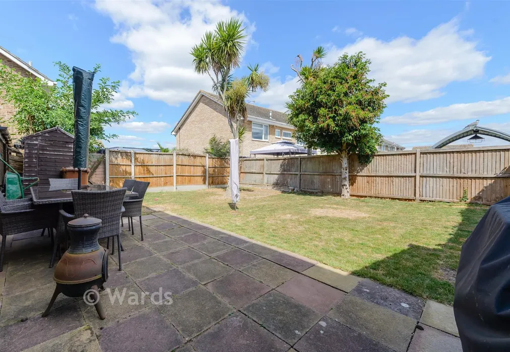 Rear Garden - Milton Avenue, Cliffe Woods, Rochester, Kent - Wards of Kent