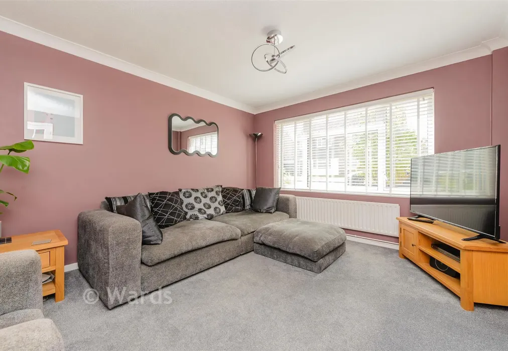 Lounge - Milton Avenue, Cliffe Woods, Rochester, Kent - Wards of Kent