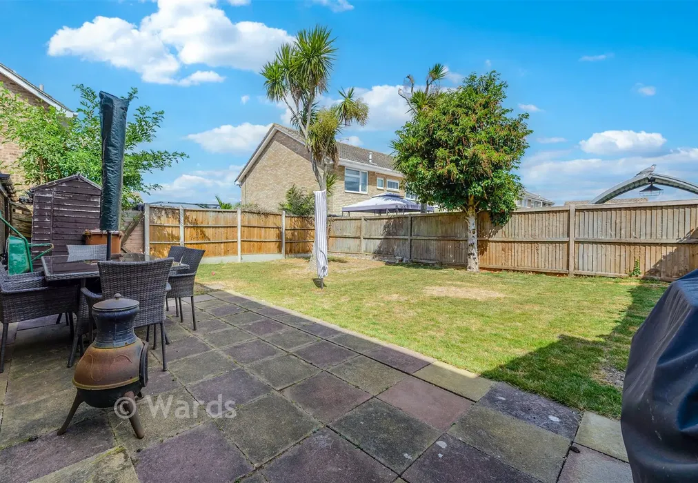 Rear Garden - Milton Avenue, Cliffe Woods, Rochester, Kent - Wards of Kent