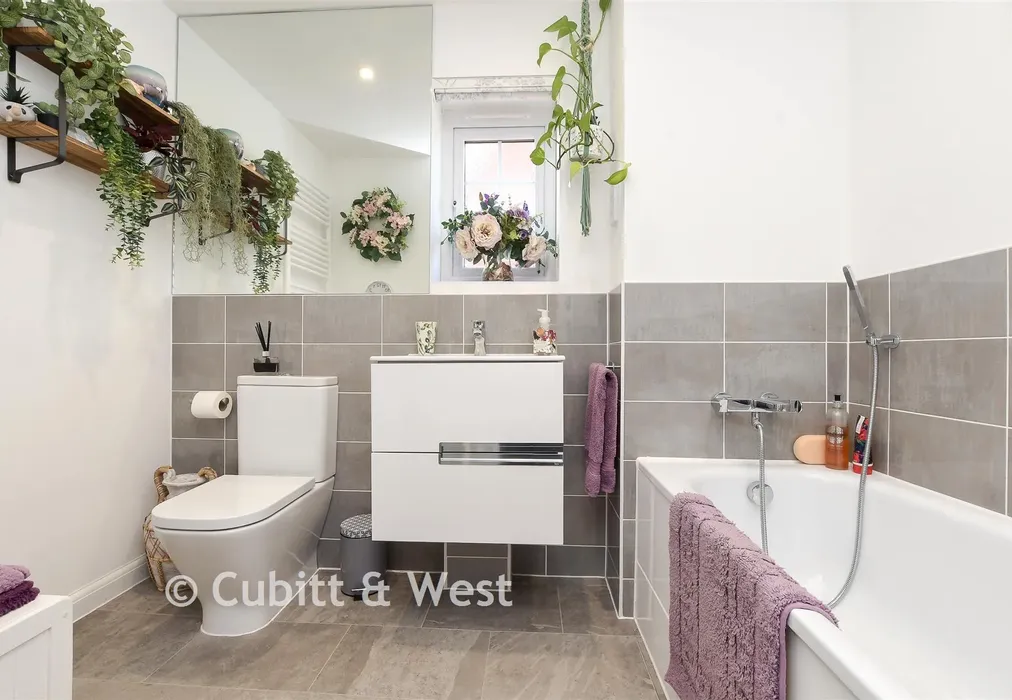 Bathroom - Sandcross Lane, Reigate, Surrey - Wards of Kent