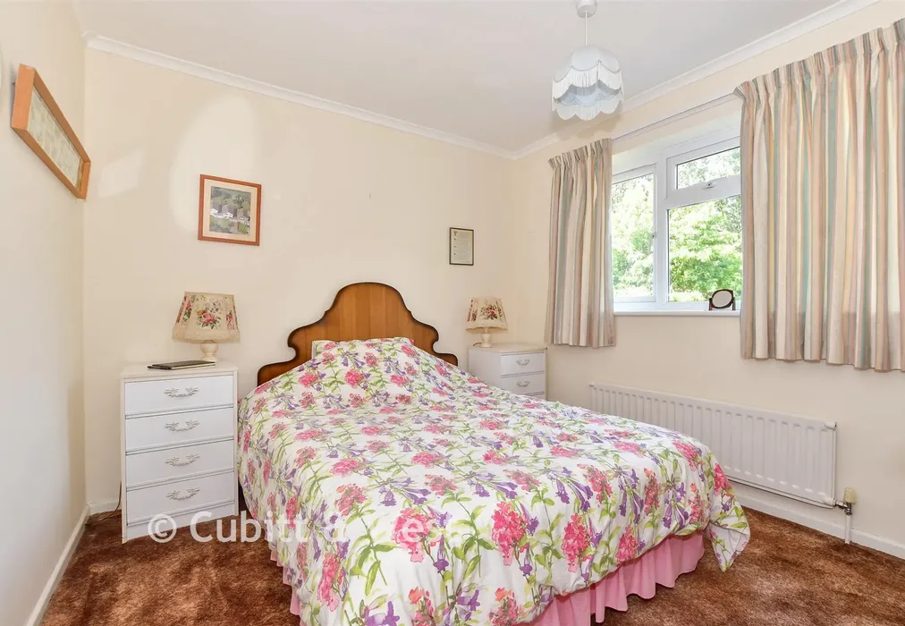 Bedroom 2 - Northdowns, Cranleigh, Surrey - Wards of Kent