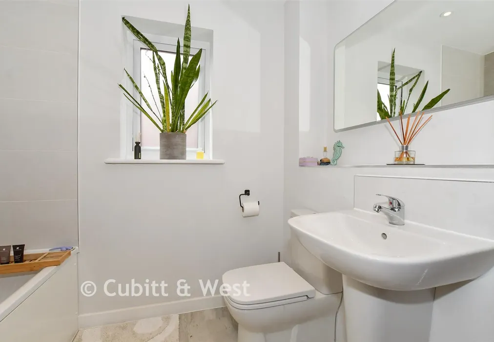 Bathroom - William Belt Road, Crawley, Pease Pottage, West Sussex - Wards of Kent