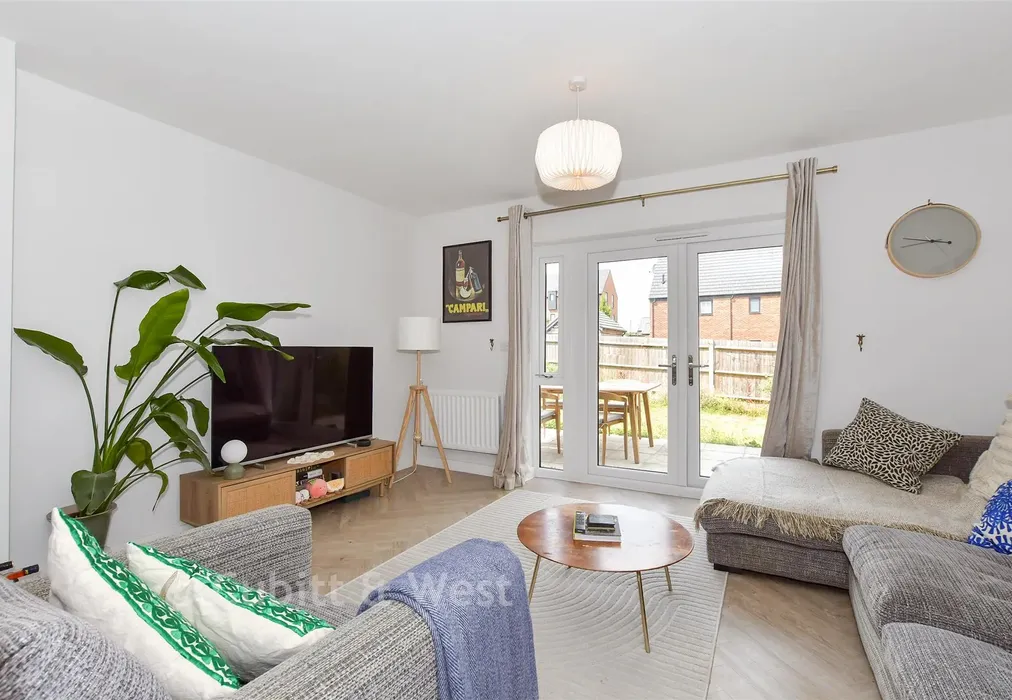 Lounge - William Belt Road, Crawley, Pease Pottage, West Sussex - Wards of Kent