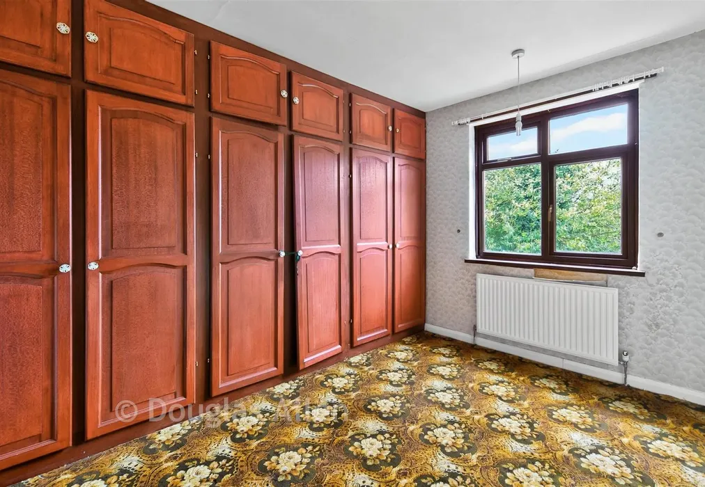 Bedroom 2 - Kings Avenue, Romford, Essex - Wards of Kent