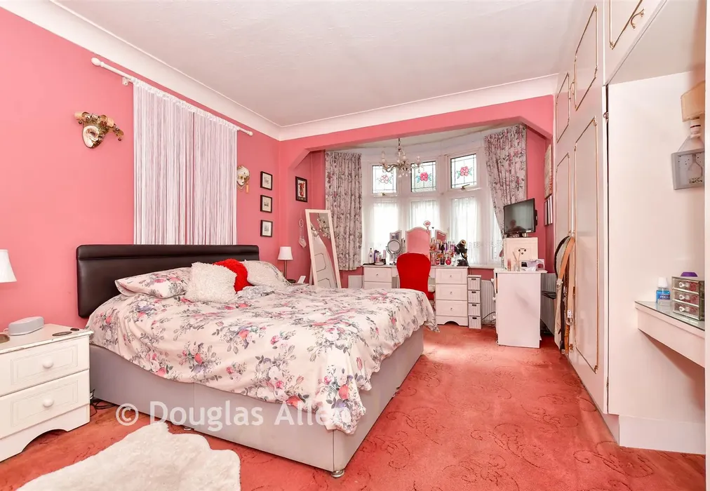 Bedroom 1 * - Main Road, Gidea Park, Essex - Wards of Kent