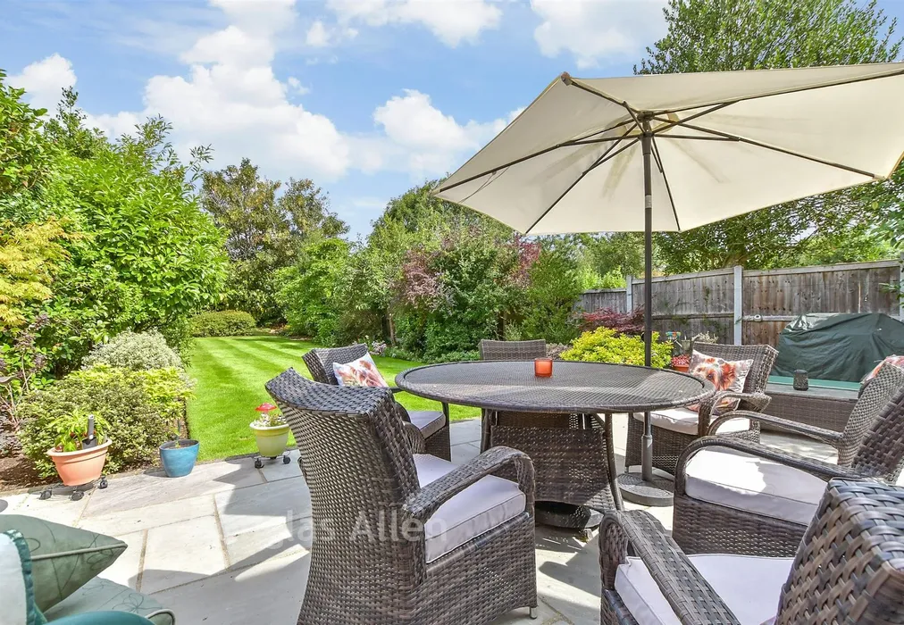 Rear Garden * - Main Road, Gidea Park, Essex - Wards of Kent
