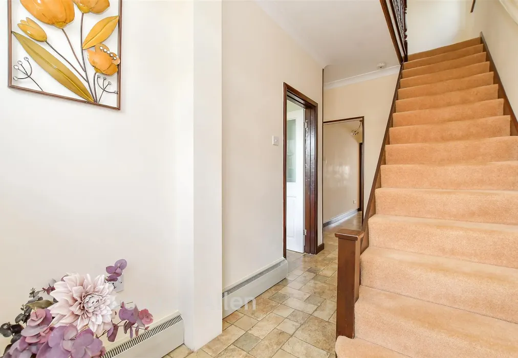 Hallway - Oakhurst Drive, Wickford, Essex - Wards of Kent