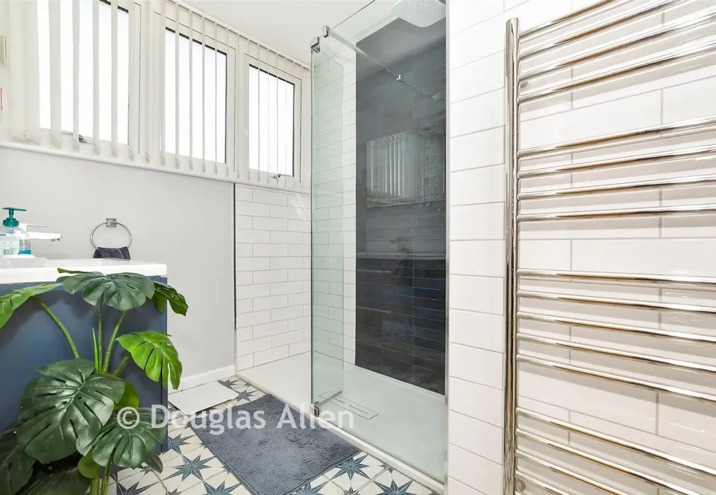 Shower Room - Oakhurst Drive, Wickford, Essex - Wards of Kent