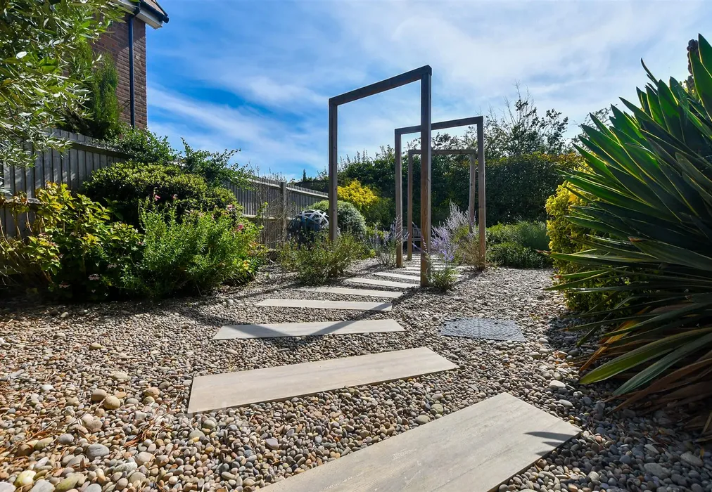 Rear Garden - Crispin Close, New Romney, Kent - Wards of Kent
