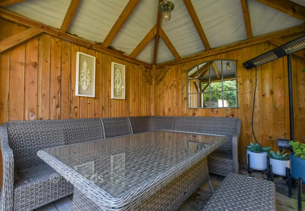 External Feature - Crispin Close, New Romney, Kent - Wards of Kent