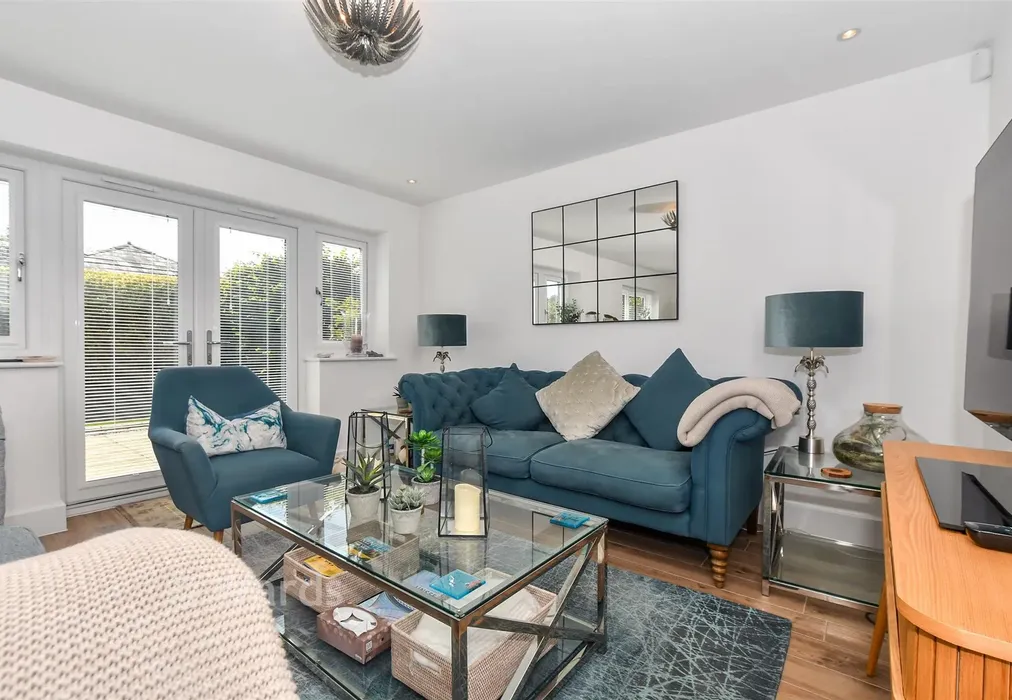 Lounge - Crispin Close, New Romney, Kent - Wards of Kent