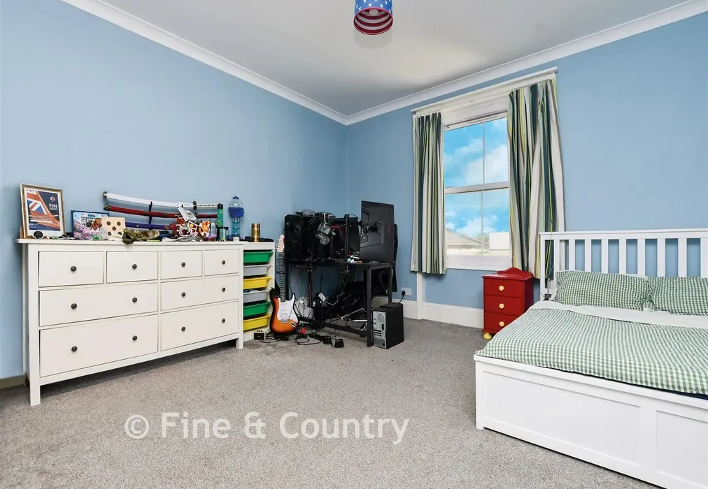 Bedroom 2 - St. Richard's Road, Deal, Kent - Wards of Kent