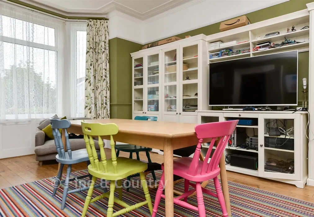Dining Room - St. Richard's Road, Deal, Kent - Wards of Kent